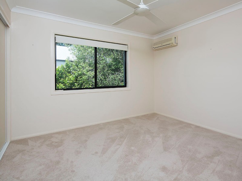 16 Glyn Street, Coorparoo QLD 4151