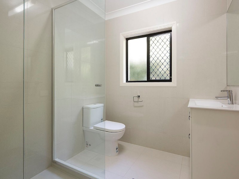 16 Glyn Street, Coorparoo QLD 4151