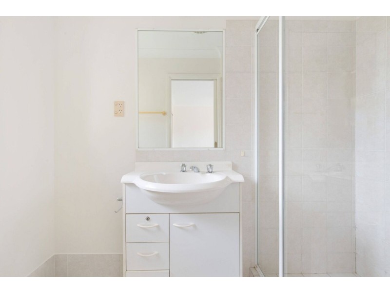 36 Summit Street, Belmont QLD 4153