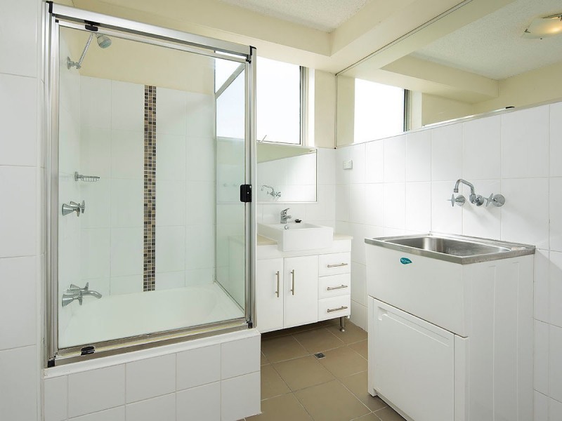 1/31 St Leonards Street, Coorparoo QLD 4151