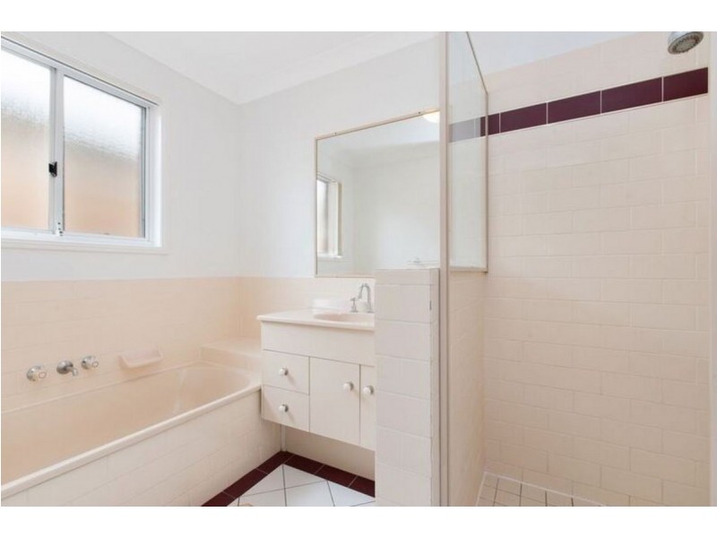 14 Wattle Street, Cannon Hill QLD 4170