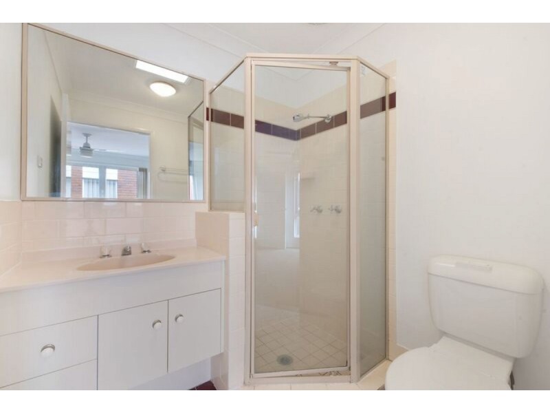 14 Wattle Street, Cannon Hill QLD 4170