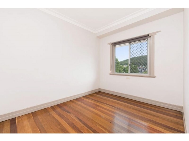 39 Selborne Street, Mount Gravatt East QLD 4122