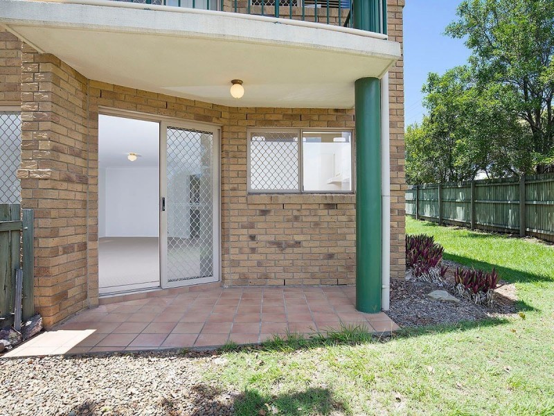 2/560 Old Cleveland Road, Camp Hill QLD 4152