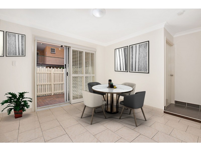 17/7 Main Avenue, Coorparoo QLD 4151