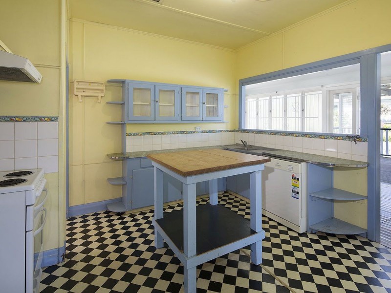 34 Mackay Street, Coorparoo QLD 4151