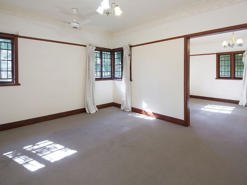 34 Mackay Street, Coorparoo QLD 4151