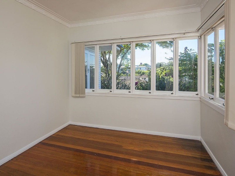 59 Oxley Drive, Holland Park QLD 4121