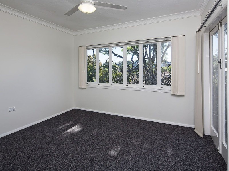 59 Oxley Drive, Holland Park QLD 4121