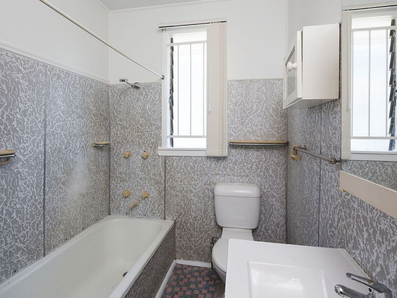 59 Oxley Drive, Holland Park QLD 4121