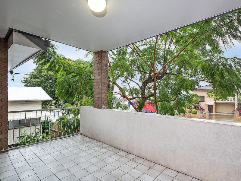 4/11 Shakespeare Street, Coorparoo QLD 4151