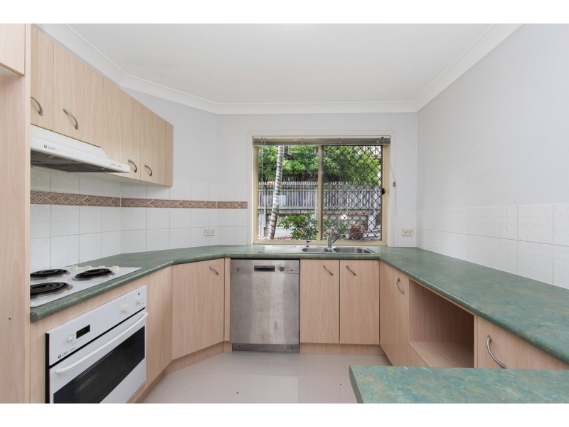 2/396 Upper Cornwall Street, Coorparoo QLD 4151