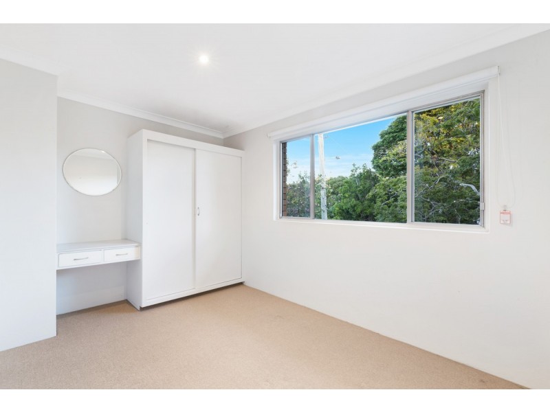 3/96 Victoria Terrace, Greenslopes QLD 4120