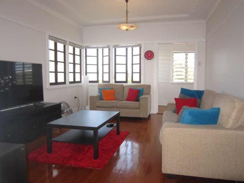 29 Oxley Drive, Holland Park QLD 4121