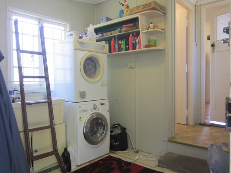 29 Oxley Drive, Holland Park QLD 4121