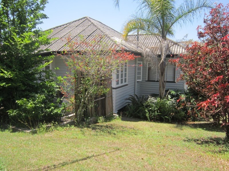 29 Oxley Drive, Holland Park QLD 4121