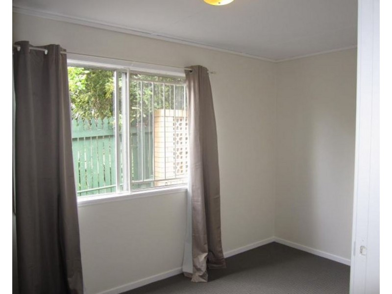 4/697 Logan Road, Greenslopes QLD 4120