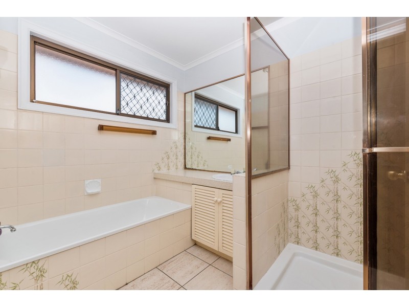 7 Aldford Street, Carindale QLD 4152