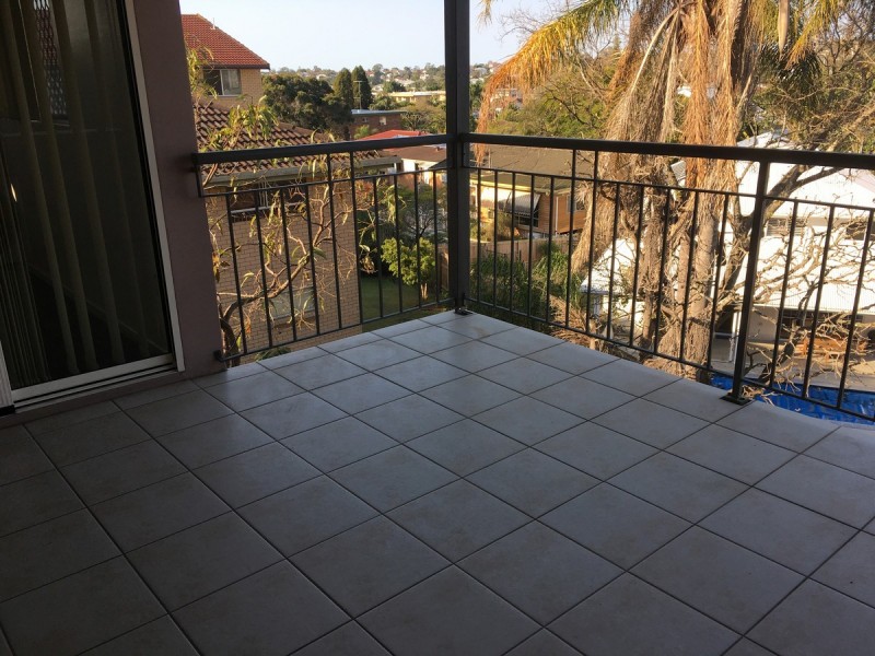 6/24 Mclay Street, Coorparoo QLD 4151