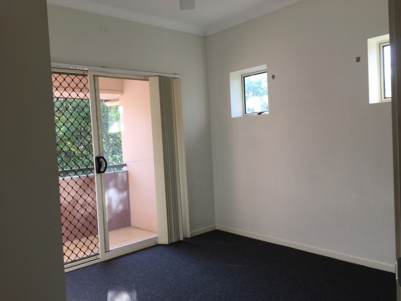 6/24 Mclay Street, Coorparoo QLD 4151