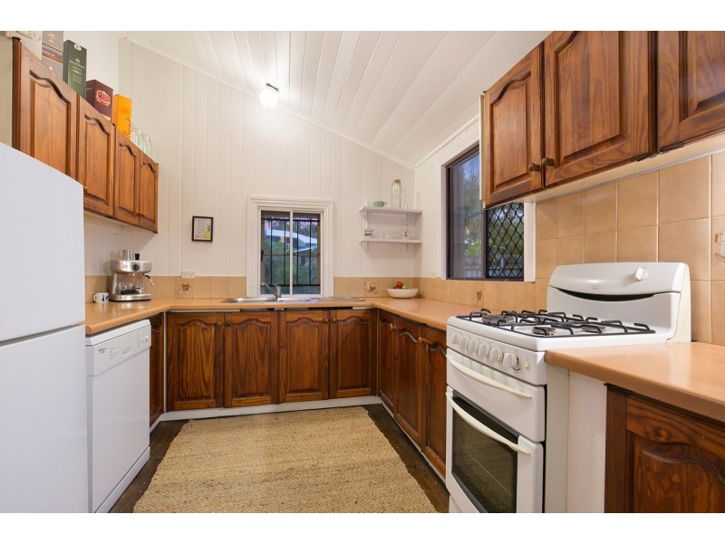 12 Aylesford Street, Annerley QLD 4103