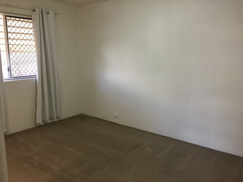 1/4 Nicklin Street, Coorparoo QLD 4151