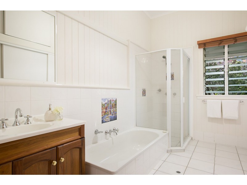 35 Eric Crescent, Annerley QLD 4103