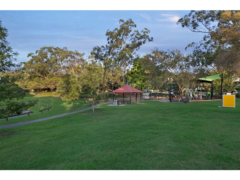 35 Eric Crescent, Annerley QLD 4103