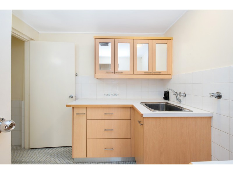 8/20 Kirkland Avenue, Coorparoo QLD 4151