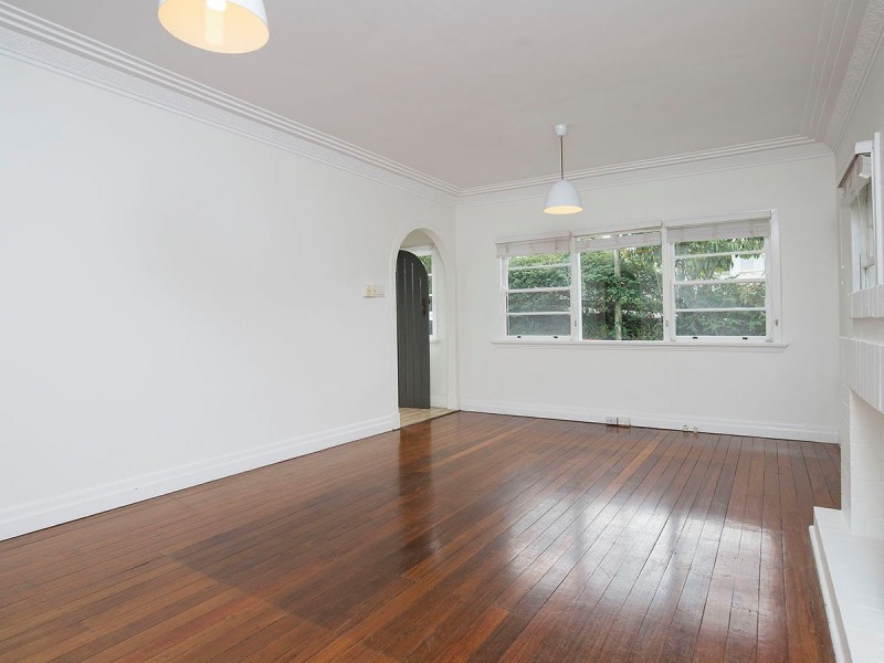 35 Park Street, Coorparoo QLD 4151