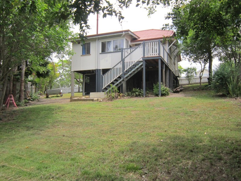 24 Wilkins Street East, Annerley QLD 4103