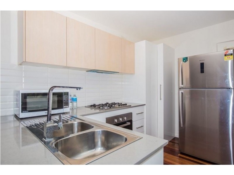 4/31 Cavan Street, Annerley QLD 4103