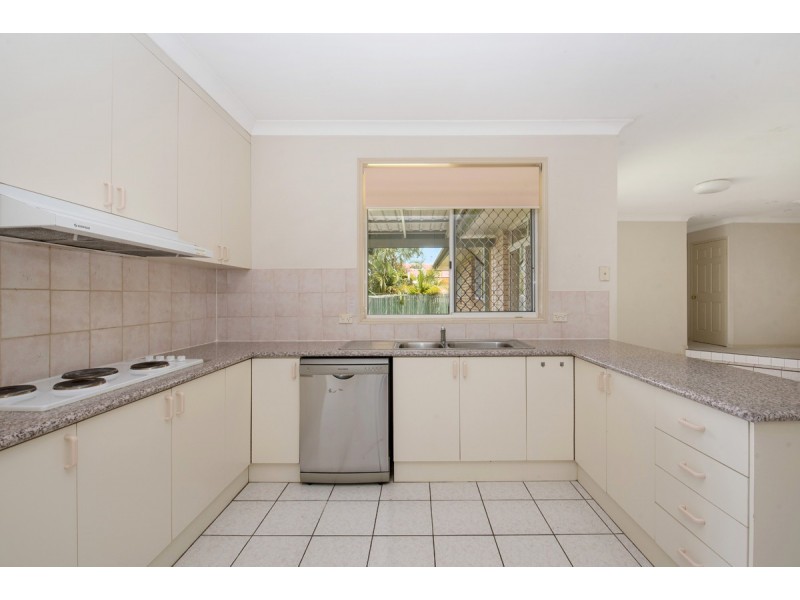 7 Piccadilly Place, Carindale QLD 4152