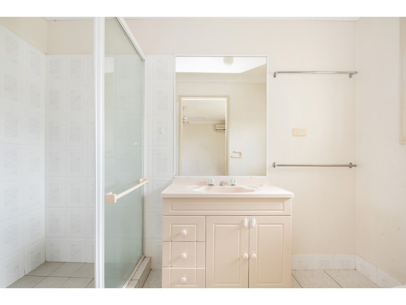 7 Piccadilly Place, Carindale QLD 4152