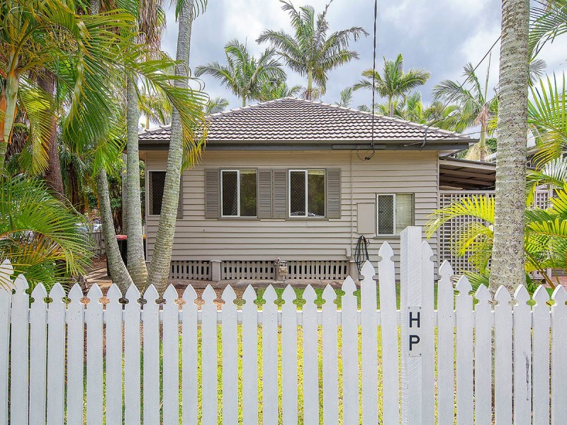 35 Cambridge Street, Bulimba QLD 4171