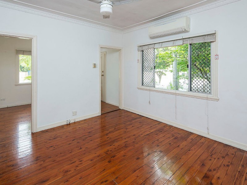 35 Cambridge Street, Bulimba QLD 4171