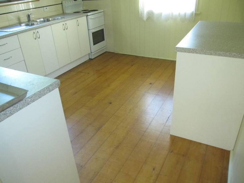 17 Barker Street, East Brisbane QLD 4169