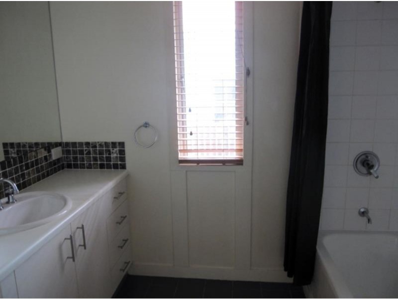 40 Jackson Street, Coorparoo QLD 4151