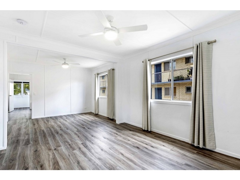 16 Potts Street, East Brisbane QLD 4169