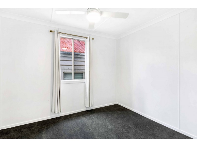 16 Potts Street, East Brisbane QLD 4169