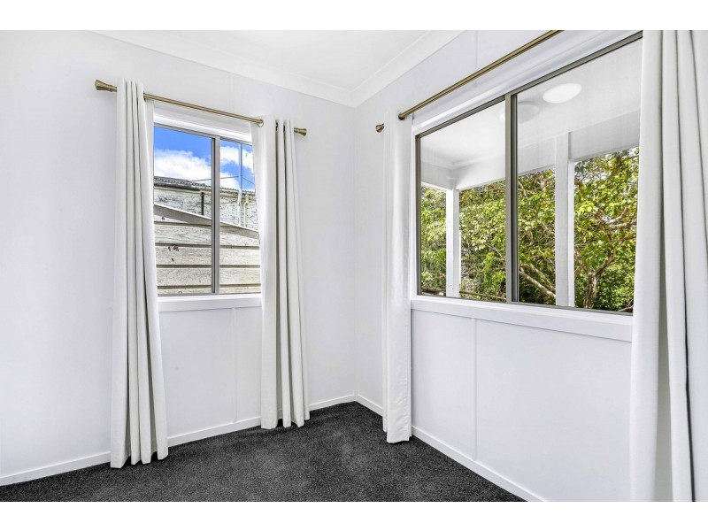 16 Potts Street, East Brisbane QLD 4169