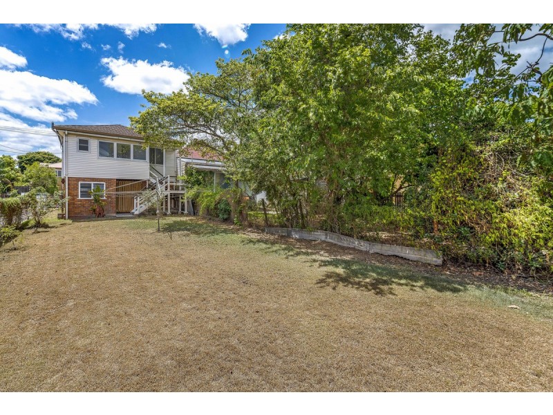 16 Potts Street, East Brisbane QLD 4169