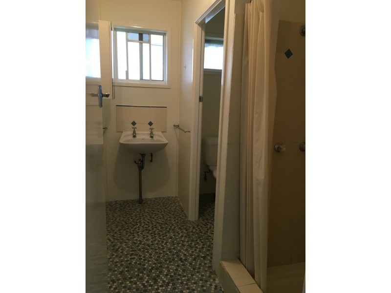 2/39 Amelia Street, Coorparoo QLD 4151