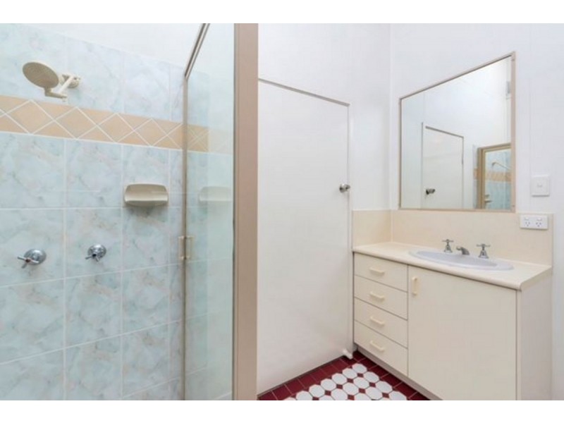 3/110 Mcilwraith Avenue, Norman Park QLD 4170