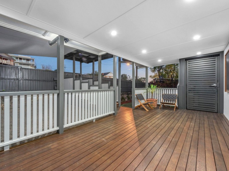 330 Chatsworth Road, Coorparoo QLD 4151