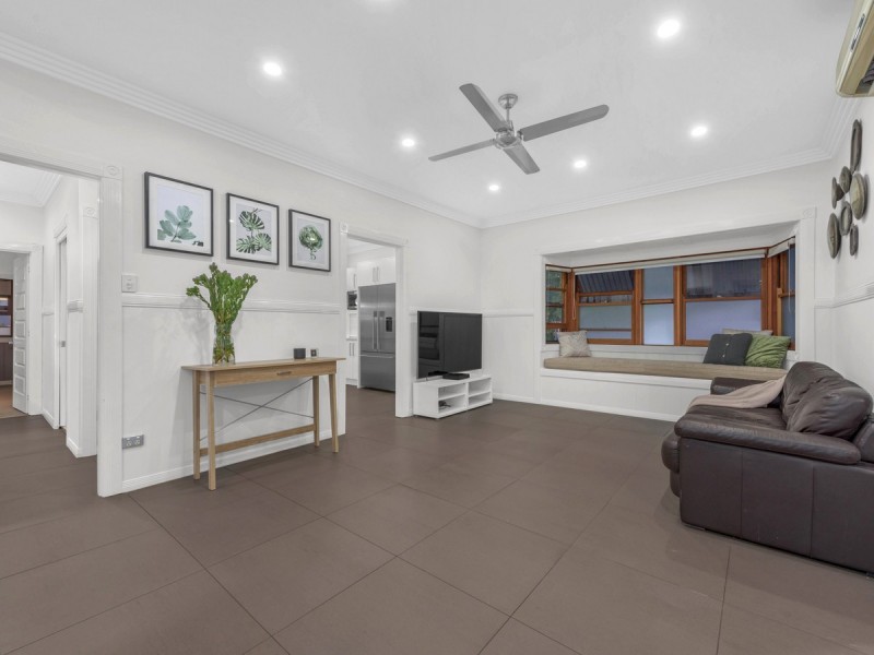 330 Chatsworth Road, Coorparoo QLD 4151