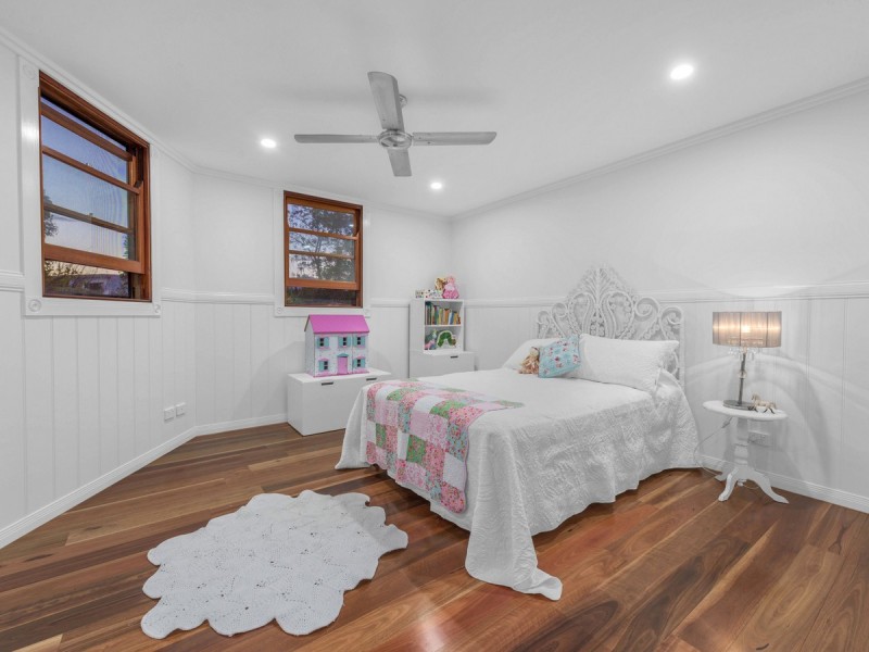 330 Chatsworth Road, Coorparoo QLD 4151