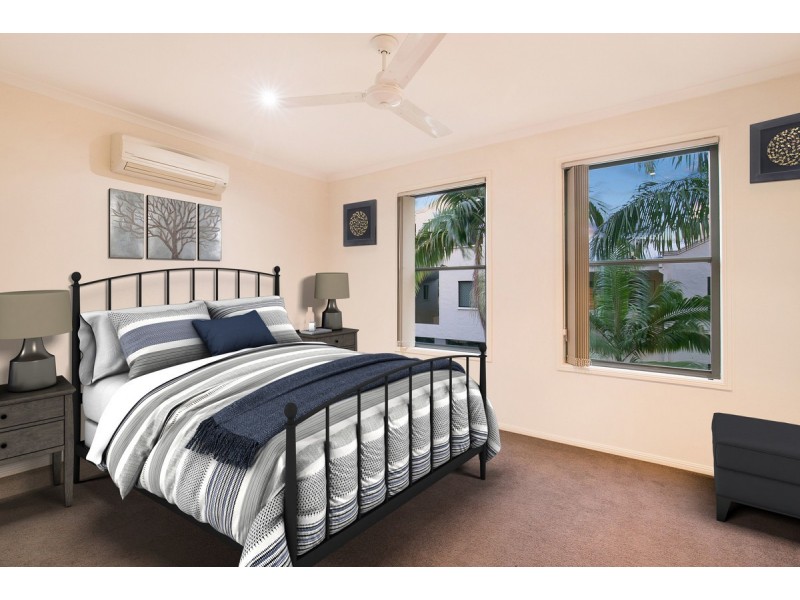 4/11 Temple Street, Coorparoo QLD 4151