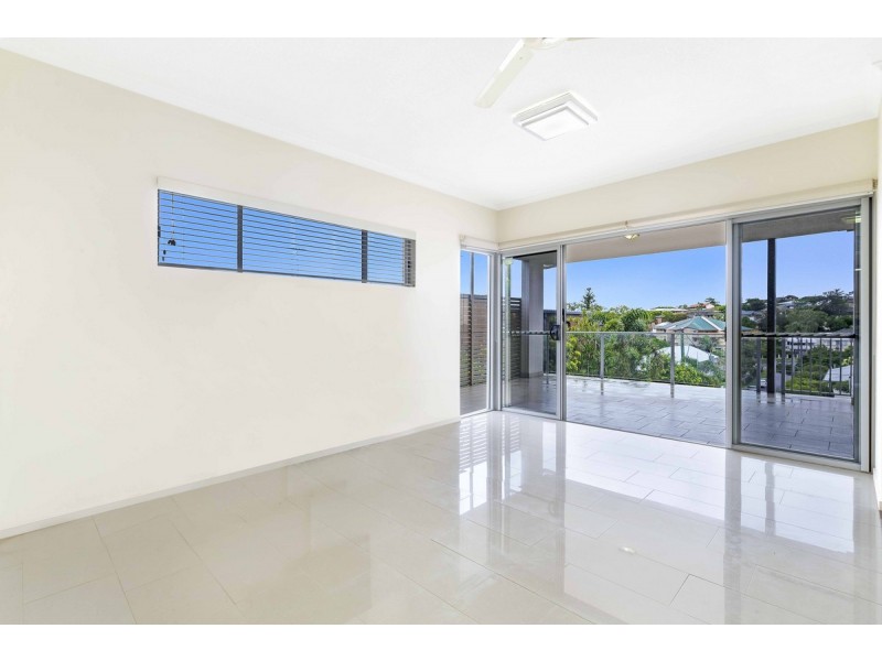 7/86 Pembroke Road, Coorparoo QLD 4151