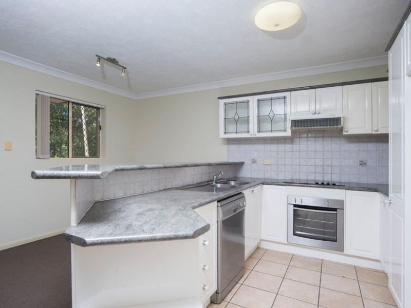 1/72 Earl Street, Greenslopes QLD 4120